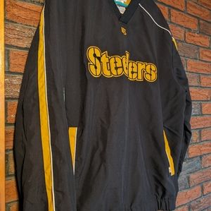 Men's midweight V-neck pullover jacket with pockets